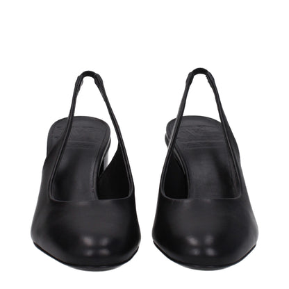 Mid-Heel High-Heel Sandals by Max Mara for women in leather black features an architectural design from the Women's Leather Mid-Heel High-Heel Sandals collection, defined by a architectural high-heel 7-5-cm-heel mid-heel and round toe style for a architectural finish.