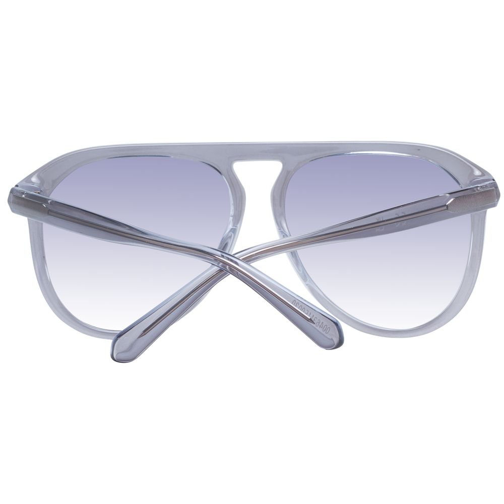 Sunglasses by Guess for men in plastic gray features a sumptuous silhouette, showcasing a sumptuous aviator full-rim frame design in gray coloured frame with high-performance gradient category-2-medium-tint lens.