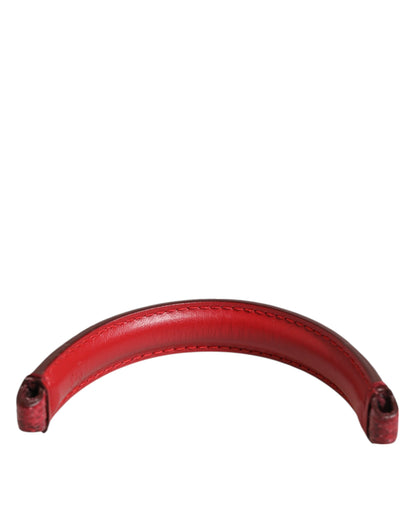 Shoulder Strap by Dolce & Gabbana for women in ayers calf leather red features a effortlessly chic design, perfectly complementing the signature look of the Ayers Calf Leather Shoulder Strap.