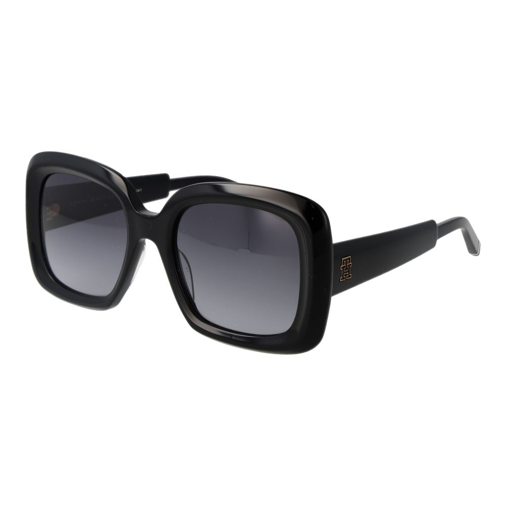 This Sunglasses by Tommy Hilfiger for women in acetate black presents a sumptuous silhouette, showcasing a sumptuous full-rim square frame design in black coloured frame and high-performance gradient category-3-dark-tint lens.