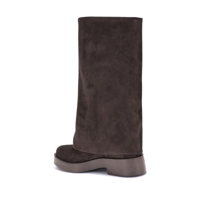 Boots by Casadei for women in polyester suede leather brown features an high-performance silhouette, showcasing the sophisticated design of the Charlie Women's Polyester Suede Leather Boots with a and a refined round toe style.