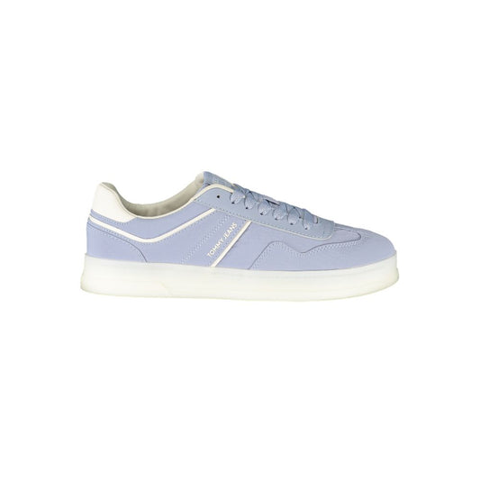 Sneakers by Tommy Hilfiger for women in polyester blue, white & print presents a sumptuous silhouette as Women's Fashion Polyester Sneakers, expertly defined by a sumptuous fashion style for a sumptuous, high-fashion look.
