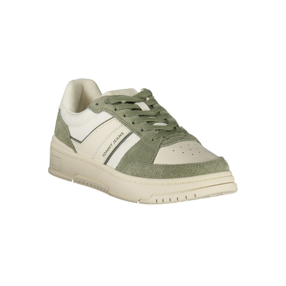 Sneakers by Tommy Hilfiger for men in polyester suede leather green & white features an sumptuous silhouette, showcasing the premium Men's Fashion Polyester Suede Leather Sneakers in a sumptuous fashion style that offers a sumptuous finish for refined style.