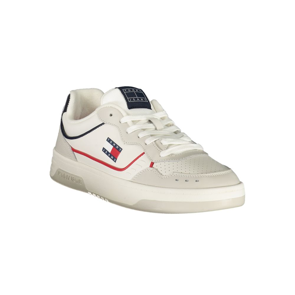 Sneakers by Tommy Hilfiger for men in nappa leather beige & white features an sumptuous silhouette, showcasing the premium Men's Low-Top Nappa Leather Sneakers in a sumptuous low-top style that offers a sumptuous finish for refined style.