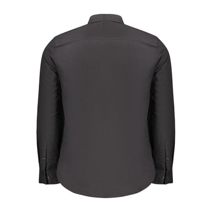 Shirt by Calvin Klein for men in denim cotton black features an architectural silhouette with a refined and elegant for a architectural look.