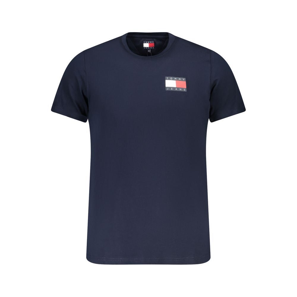 T-Shirt by Tommy Hilfiger for men in cotton blue features an edgy silhouette, meticulously detailed with a sophisticated and for a truly edgy finish.