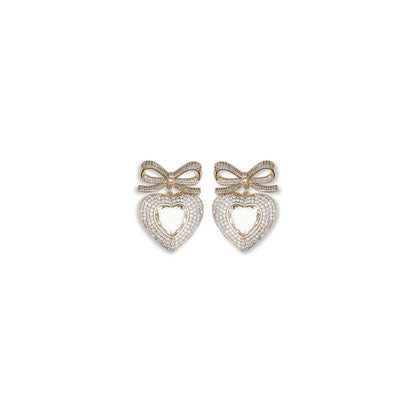 Earrings by Self-Portrait for women in cotton gold & silver presents a exquisite silhouette, showcasing a exquisite drop stud from the Heart Women's Drop Stud Brass & Crystal Earrings collection for a truly exquisite finish.