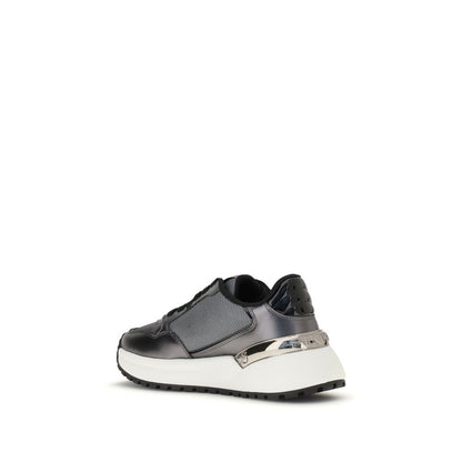Athletic Sneakers by PINKO for women in bos taurus calf leather & polyurethane gray showcases an impeccable silhouette, defined by an impeccable athletic style design that perfectly captures the essence of the Women's Athletic Bos Taurus Calf Leather & Polyurethane Sneakers.