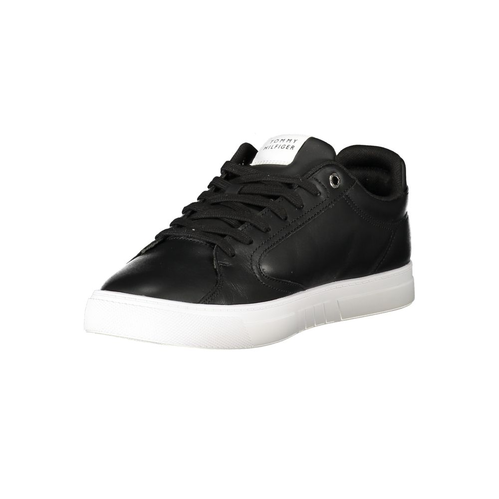 Sneakers by Tommy Hilfiger for men in polyester polyurethane leather black & signature features a sumptuous design, perfectly showcasing the sumptuous fashion style of this Men's Fashion Polyester Polyurethane Leather Sneakers.