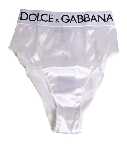 This Underpants Briefs by Dolce & Gabbana for women in polyamide satin & acetate red & white features a flawless silhouette from the Women's High Rise Polyamide Satin & Acetate Underpants Briefs collection, offering a flawless fit designed for premium comfort.
