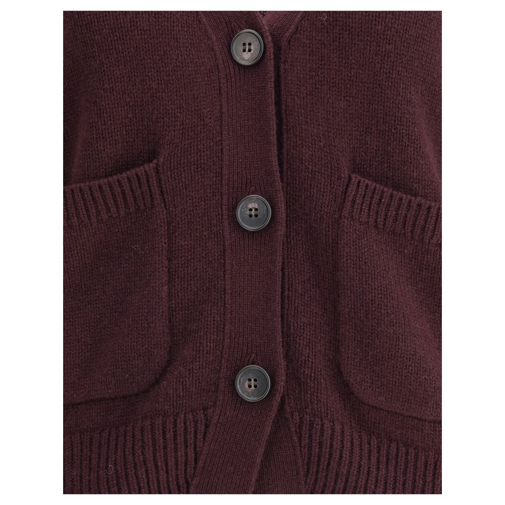 Cardigan by Lisa Yang for women in cashmere & capra leather purple showcases a captivating silhouette, artfully detailed with a captivating and for a truly sophisticated captivating look.
