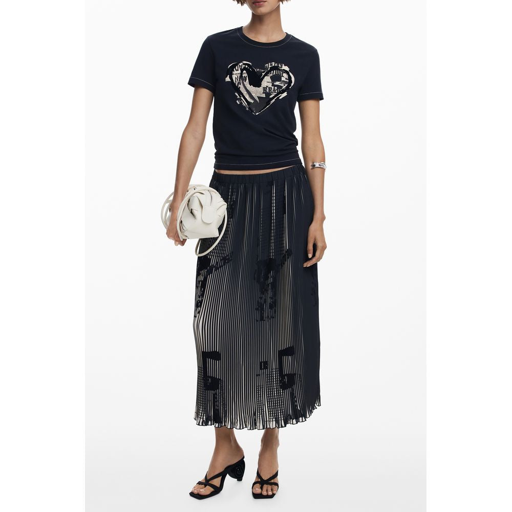 Skirt by Desigual for women in polyester black showcases a sultry silhouette, elegantly defined by its long and the sophisticated sultry design of the Women's Pleated Polyester Skirt.