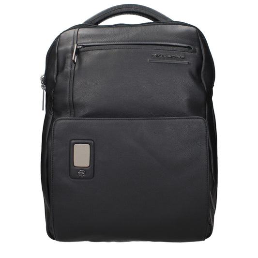 Backpack by Piquadro for men in leather black showcases a stately Leather Backpack design, featuring a secure with stately and versatile backpack-strap & adjustable-strap.