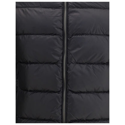 Hooded Puffer Jacket by Parajumpers for men in polyamide & duck down black & yellow presents a effortlessly chic silhouette, showcasing a sophisticated and premium pockets, hooded & insulated for a truly effortlessly chic finish.