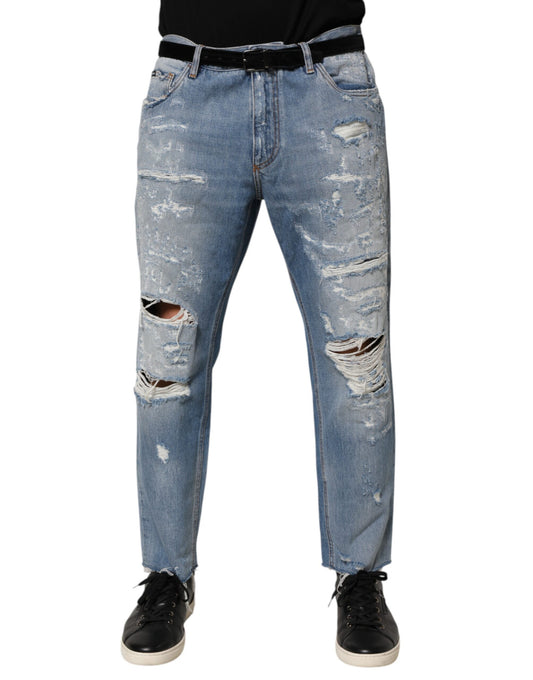 Jeans by Dolce & Gabbana for men in denim cotton blue & signature features an sartorial straight-leg & slim and long with a cut for a sartorial finish.