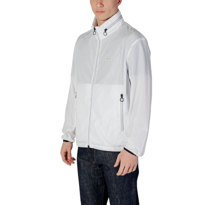 Trench Coat by Armani Exchange for men in polyester white presents an sculptural silhouette, artfully detailed with a sculptural and functional lightweight & pockets for a truly sculptural finish.
