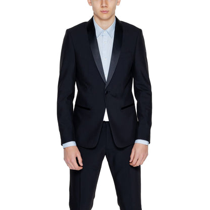 Blazer by Antony Morato for men in satin polyester & viscose black showcases a discerning silhouette, elegantly detailed with a sophisticated and premium for a truly discerning finish.
