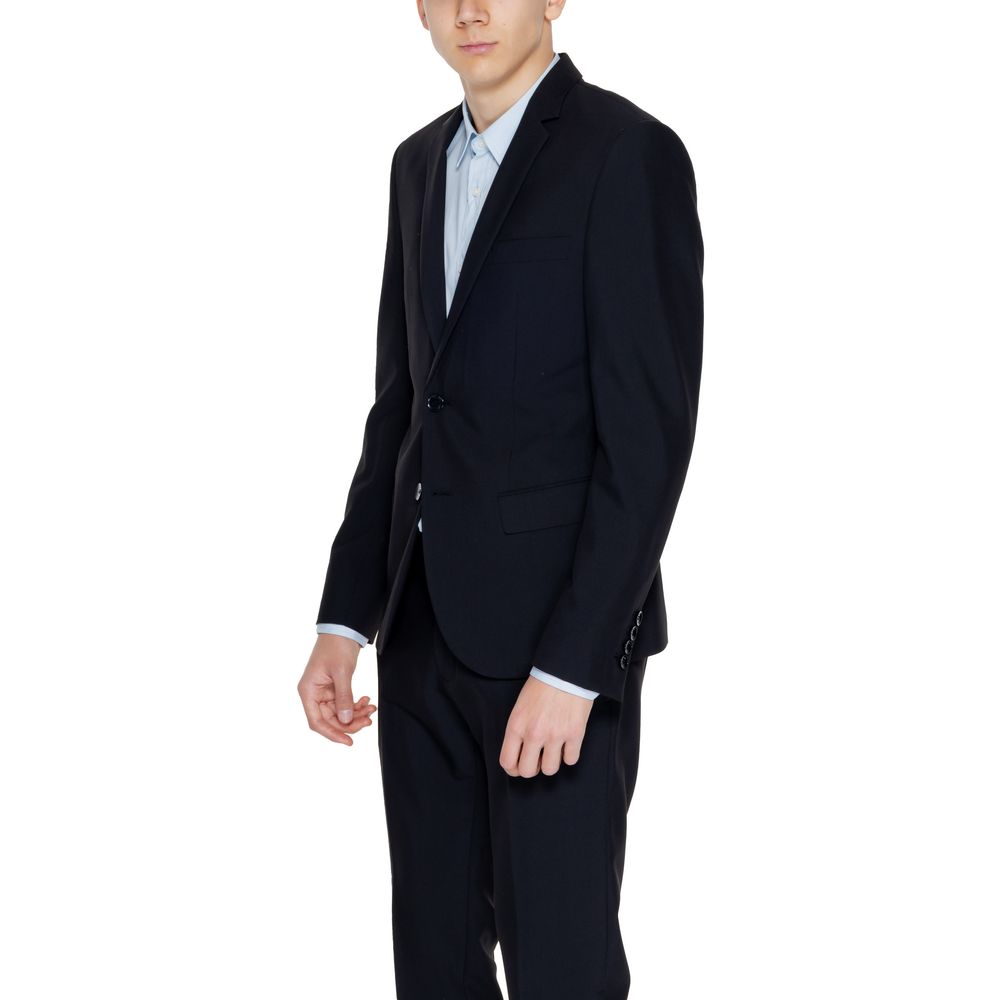 Blazer by Antony Morato for men in stretch viscose polyester black presents a distinguished silhouette, detailed with a distinguished and distinctive for a truly sophisticated finish.
