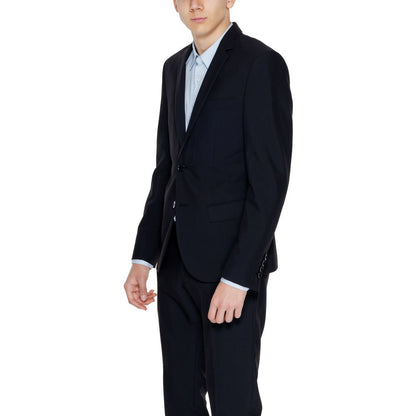 Blazer by Antony Morato for men in stretch viscose polyester black presents a distinguished silhouette, detailed with a distinguished and distinctive for a truly sophisticated finish.