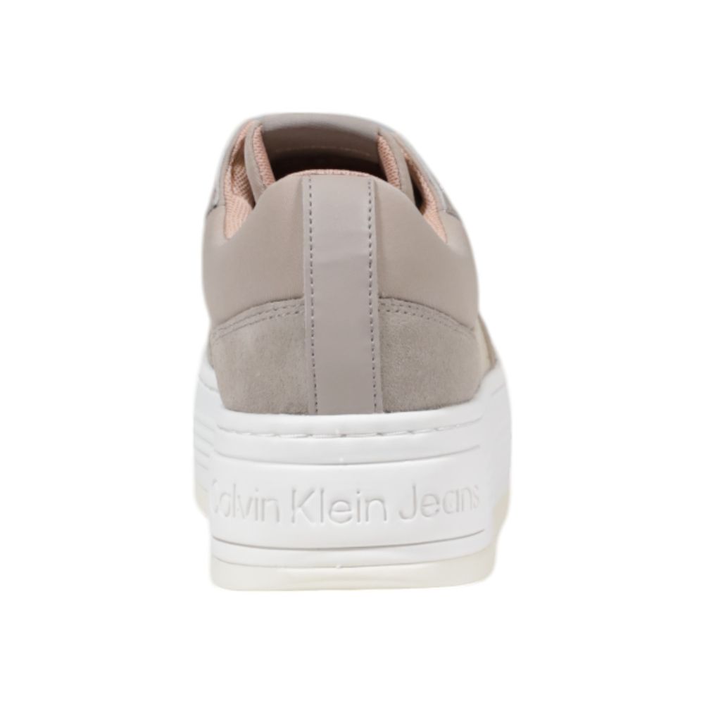 Sneakers by Calvin Klein Jeans for women in cotton beige presents a sumptuous silhouette, artfully capturing the essence of the Women's Padded Casual Cotton Sneakers with its sumptuous casual style design.