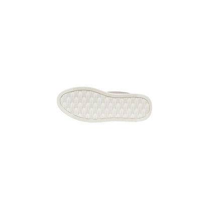 Sneakers by Calvin Klein Jeans for women in cotton beige presents a sumptuous silhouette as Women's Padded Casual Cotton Sneakers, expertly defined by a sumptuous casual style for a sumptuous, high-fashion look.