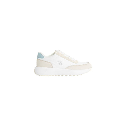 Sneakers by Calvin Klein Jeans for women in leather cream features an sumptuous silhouette, showcasing the premium Women's Low-Top Leather Sneakers in a sumptuous low-top style that offers a sumptuous finish for refined style.