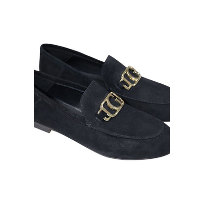 Platform Loafers Pumps Heels by Guess for women in leather black features an effortlessly chic silhouette, showcasing the elegant Women's Leather Platform Loafers Pumps Heels design with a platform and a sophisticated .