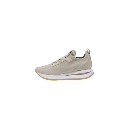 Sneakers by Guess for women in polyester & polyurethane beige features an sumptuous design from the Women's Lightweight Athletic Slip-On Casual Polyester & Polyurethane Sneakers collection, highlighting a sumptuous athletic slip-on casual style for a premium, high-fashion look.
