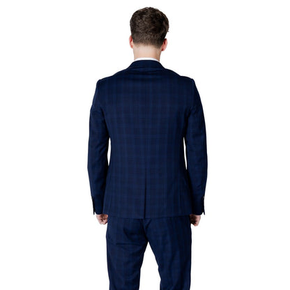 Blazer by Antony Morato for men in stretch polyester & viscose blue features an sartorial silhouette, showcasing a sophisticated lapel notch-lapel neckline and sartorial for a truly sartorial finish.