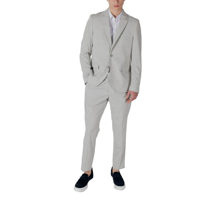 Blazer by Antony Morato for men in stretch polyester & viscose gray features an crisp silhouette with sophisticated and a crisp for a truly crisp finish.