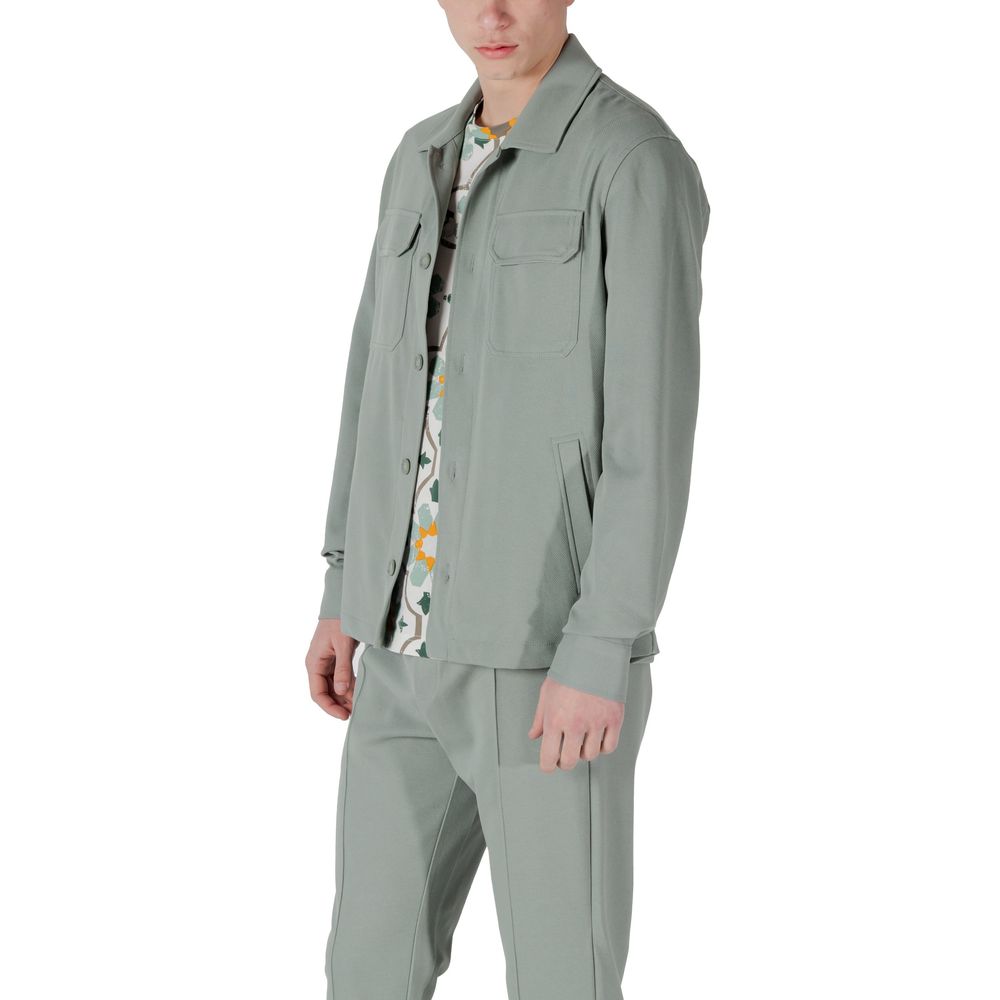 Overcoat by Antony Morato for men in stretch polyester cotton green features a cosy chic silhouette, artfully detailed with a sophisticated and premium for a cosy chic finish.