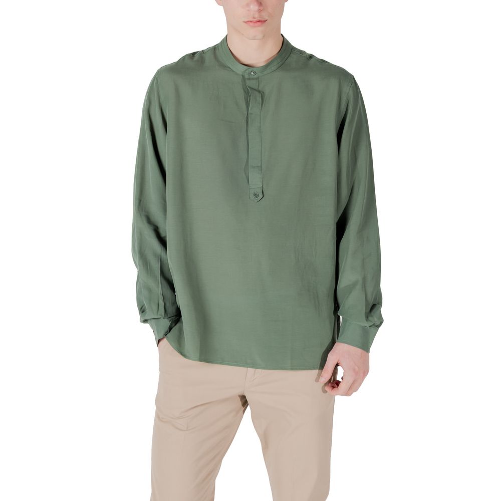 Shirt by Antony Morato for men in linen & lyocell green features an polished silhouette, showcasing a sophisticated and detail for a truly polished finish.