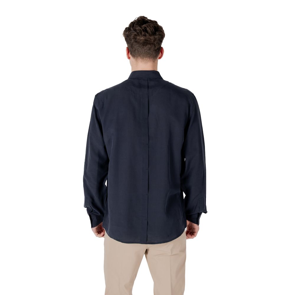 Shirt by Antony Morato for men in linen & lyocell blue, featuring a nuanced and nuanced for a sophisticated finish.