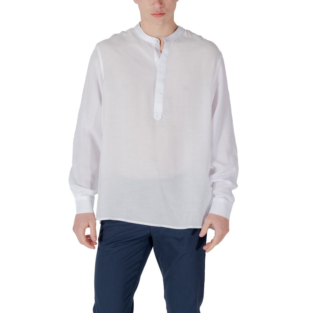 Shirt by Antony Morato for men in linen & lyocell white features an polished silhouette, showcasing a sophisticated and long-sleeve detail for a truly polished finish.