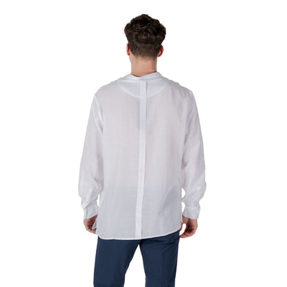 Shirt by Antony Morato for men in linen & lyocell white showcases a sublime silhouette, artfully detailed with a sublime and for a sophisticated, sublime finish.