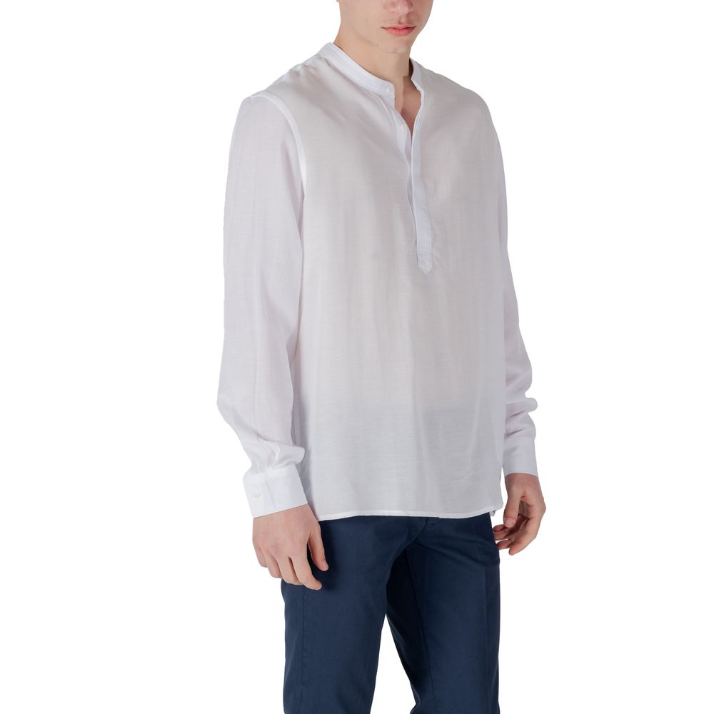 Shirt by Antony Morato for men in linen & lyocell white showcases a sleek silhouette, elegantly detailed with a sleek and for a sleek finish.