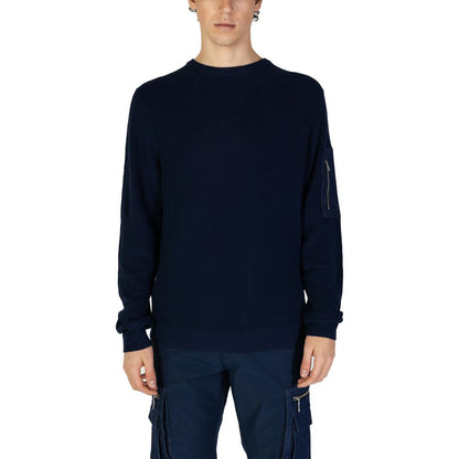 Sweatshirt by Antony Morato for men in viscose cotton blue features an provocated silhouette, detailed with a provocated and a refined round neckline for a sophisticated aesthetic.