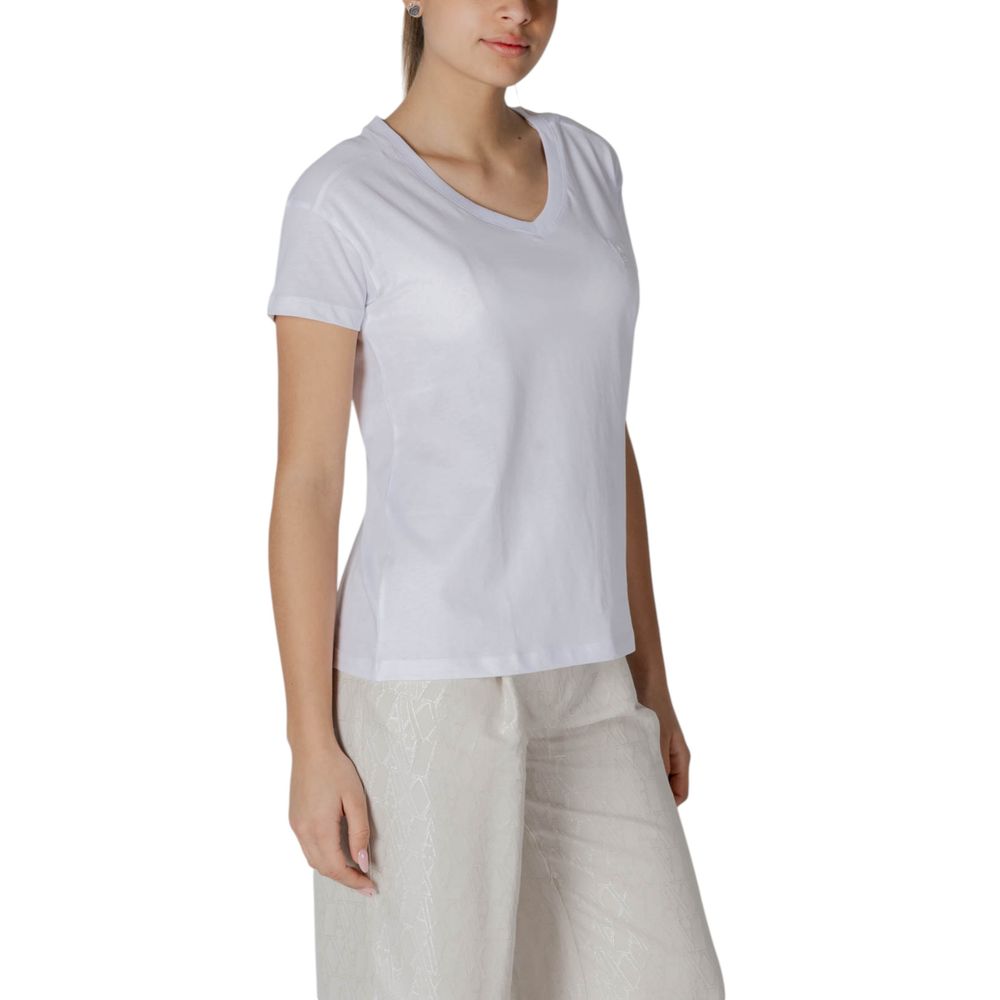 T-Shirt by Armani Exchange for women in cotton white showcases a dramatic silhouette, elegantly detailed with a dramatic and for a truly dramatic finish.