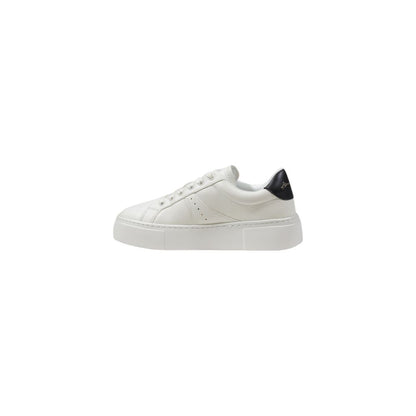 Sneakers by Armani Exchange for women in polyester black presents a sumptuous silhouette, artfully capturing the essence of the Women's Casual Polyester Sneakers with its sumptuous casual style design.