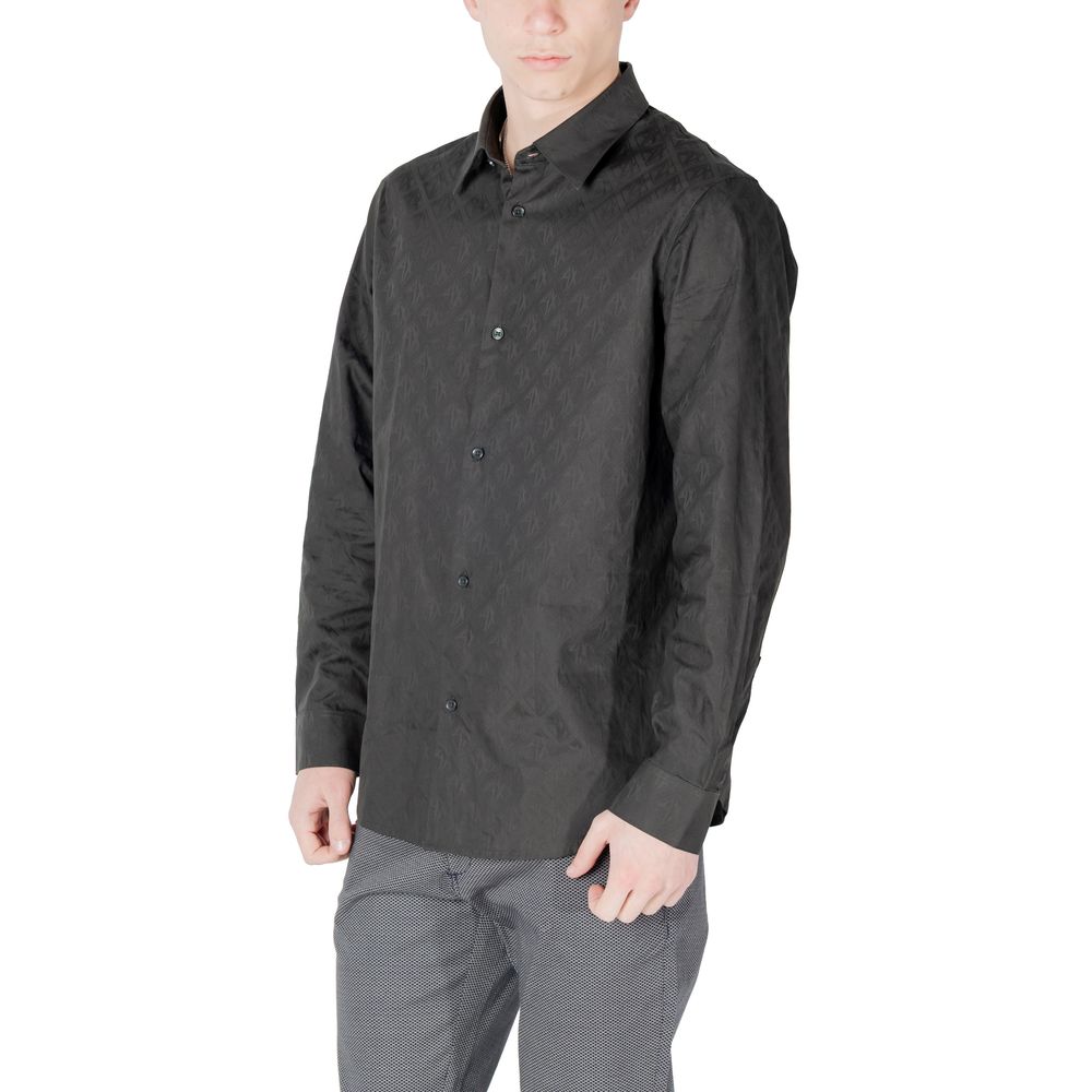 Shirt by Armani Exchange for men in cotton black presents a discerning silhouette, showcasing a sophisticated and for a truly discerning finish.
