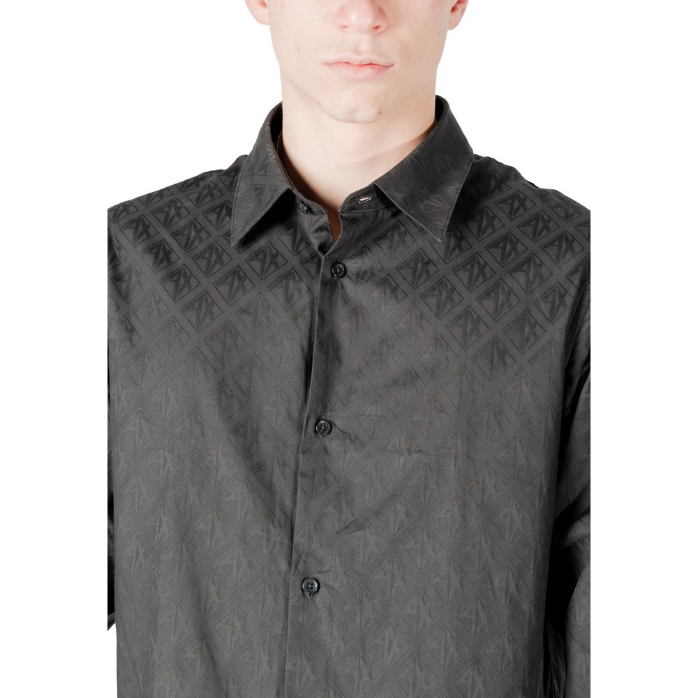 Shirt by Armani Exchange for men in cotton black showcases a sharp silhouette, elegantly detailed with a sharp and sharp .