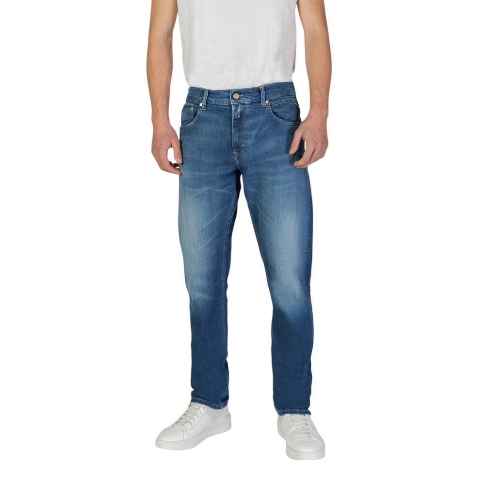 Jeans by Replay for men in stretch denim cotton blue features a refined silhouette with a refined tapered-leg & slim, defined by a and a refined for a refined finish.