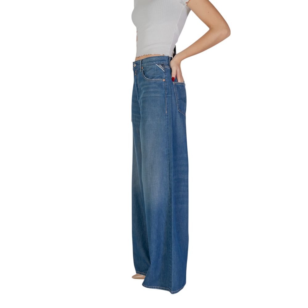 Jeans by Replay for women in stretch denim cotton blue presents a tailored silhouette, showcasing a tailored bootcut and cut with a refined for a truly tailored aesthetic.