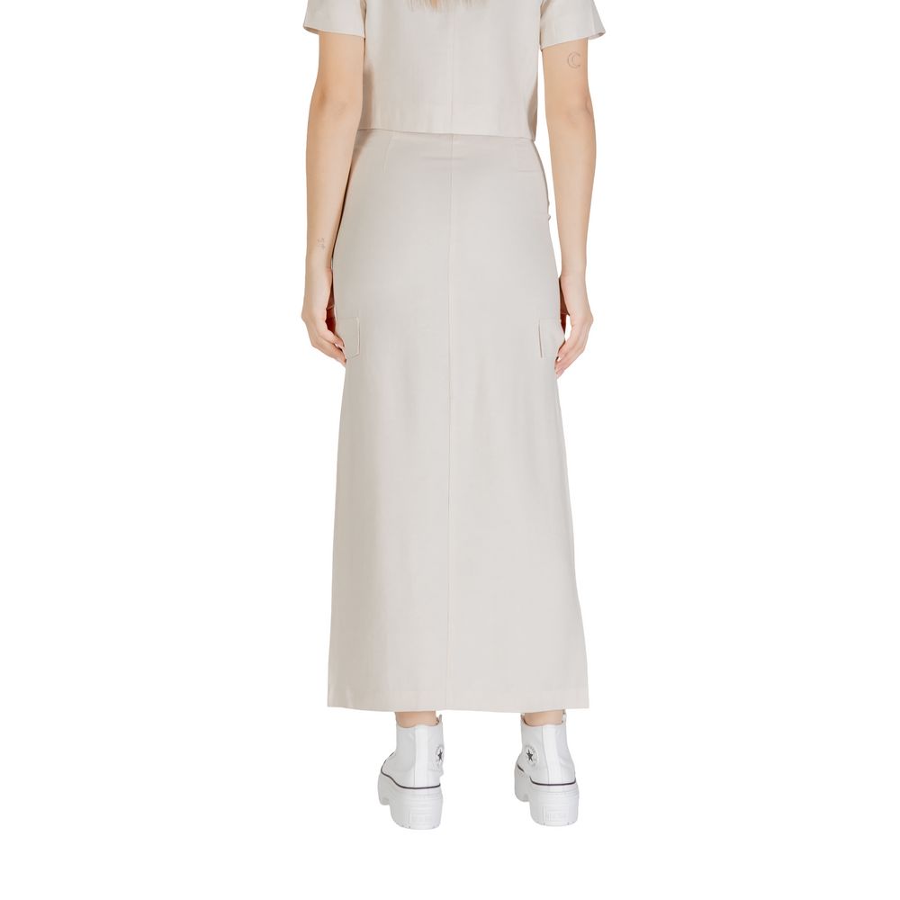 Skirt by Jacqueline De Yong for women in polyester & viscose features a sublime silhouette, showcasing the sublime design of the Women's Maxi Long Polyester & Viscose Skirt in a sophisticated maxi long.
