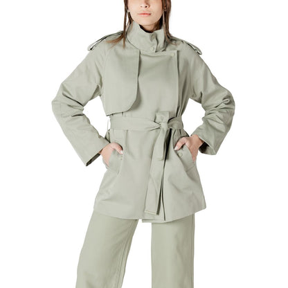 Parka by Morgan De Toi for women in cotton polyester green features a modern silhouette, showcasing a sophisticated high-collar neckline and premium for a truly modern finish.