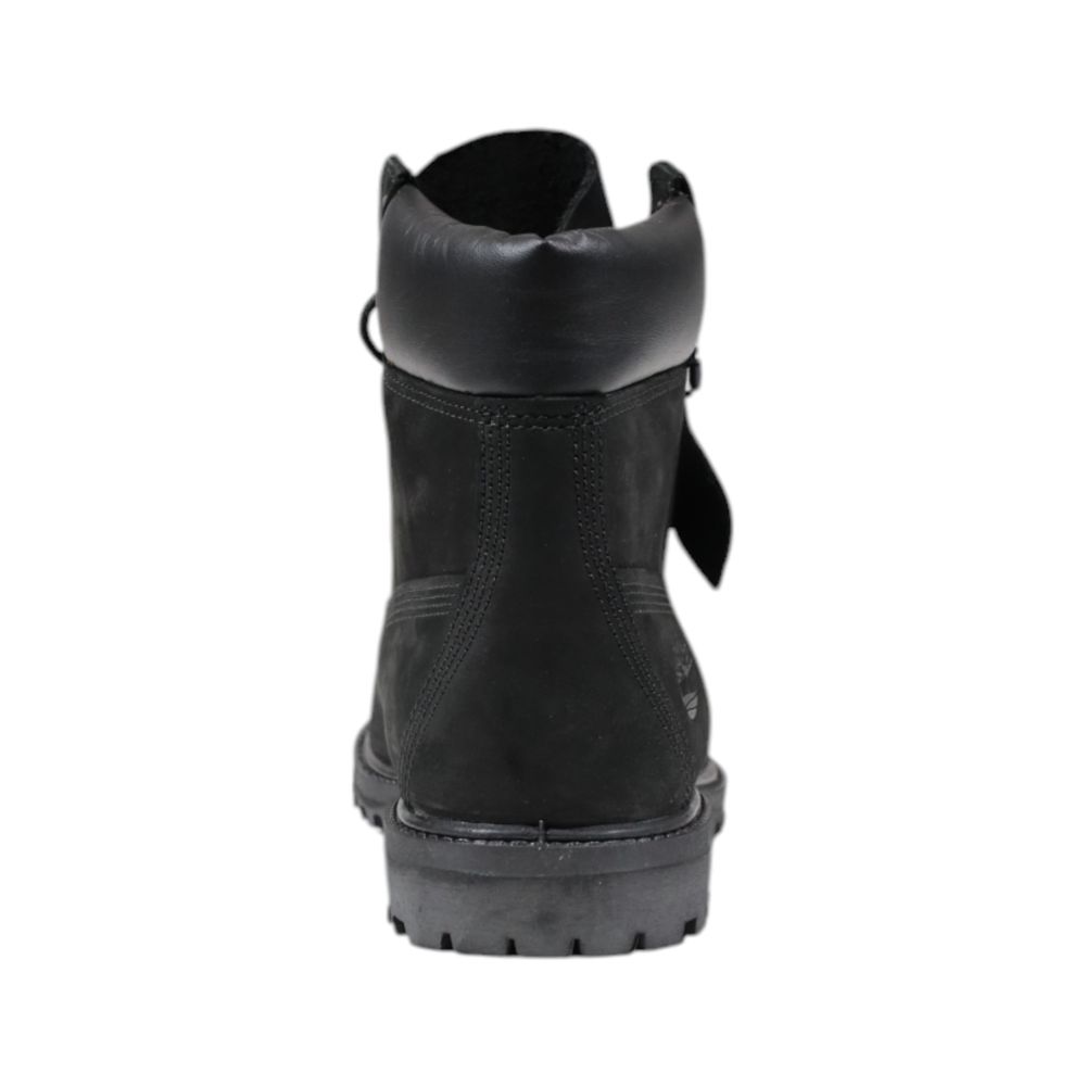 Lace-Up Boots by Timberland for women in leather & rubber black showcases a aeronautic silhouette as Women's Waterproof Leather & Rubber Lace-Up Boots, artfully defined by a aeronautic and a aeronautic .
