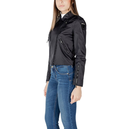 Jacket by Blauer for women in polyamide black presents a impeccable silhouette, showcasing distinct pockets and a impeccable for a sophisticated finish.