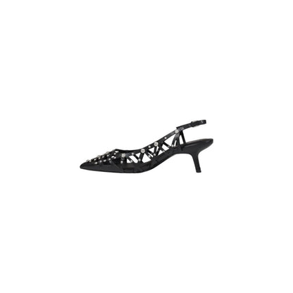 This High-Heel Pumps Heels by ASH for women in leather black presents a effortlessly chic silhouette from the Women's Leather High-Heel Pumps Heels collection, featuring a effortlessly chic high-heel and effortlessly chic .