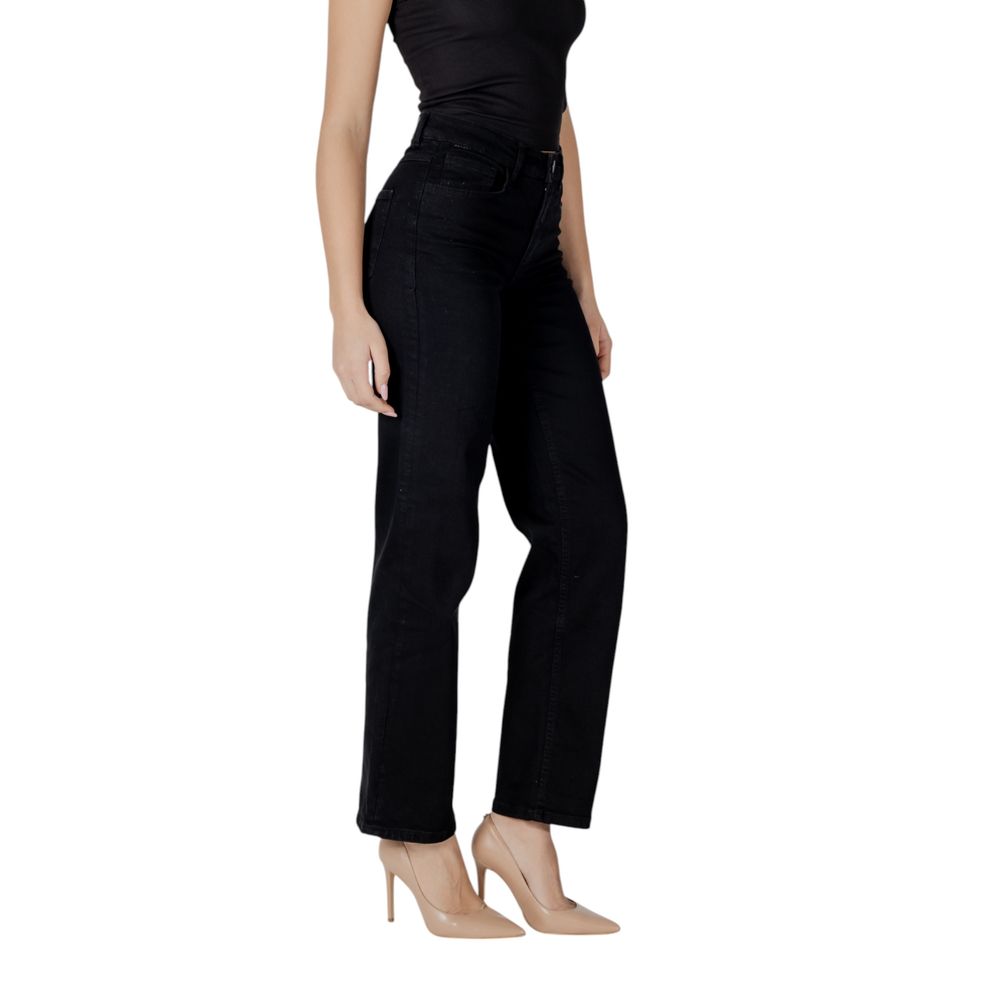 Jeans by ICHI for women in stretch denim cotton black features a polished silhouette with a polished relaxed-fit & wide, reaching a polished and finished with a polished .