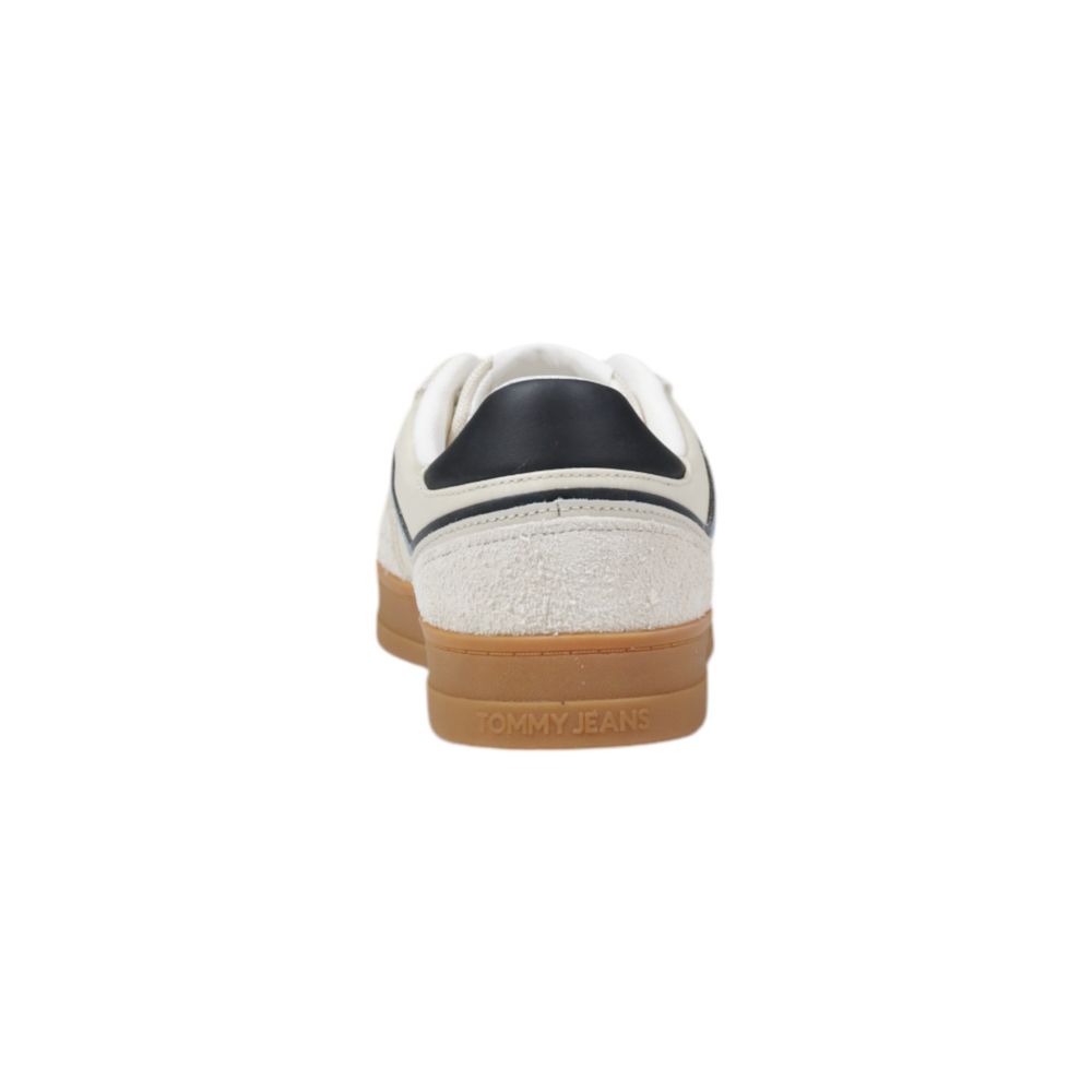 Sneakers by Tommy Hilfiger Jeans for men in leather & rubber cream features an sumptuous design from the Men's Low-Top Casual Leather & Rubber Sneakers collection, highlighting a sumptuous low-top casual style for a premium, high-fashion look.